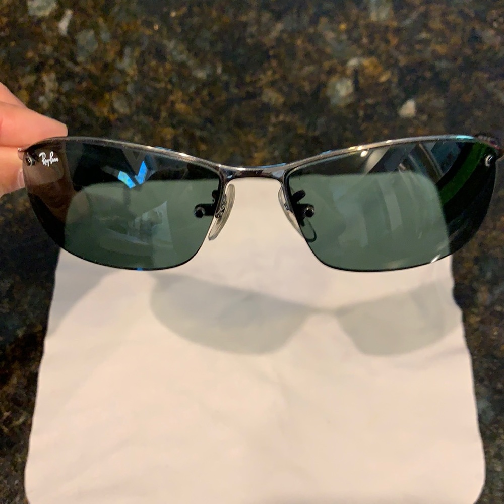 Like NEW Ray Ban Sunglasses- Men’s RB 3183